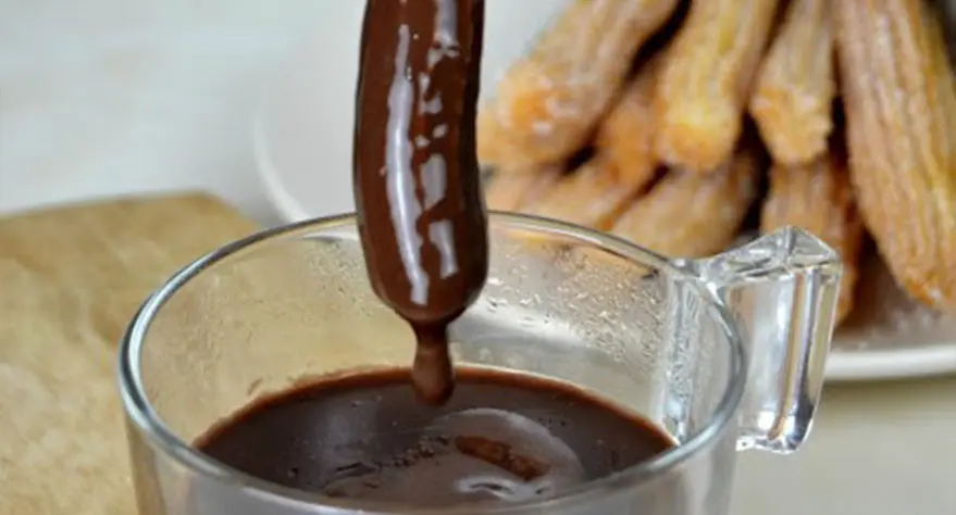 churros-con-chocolate