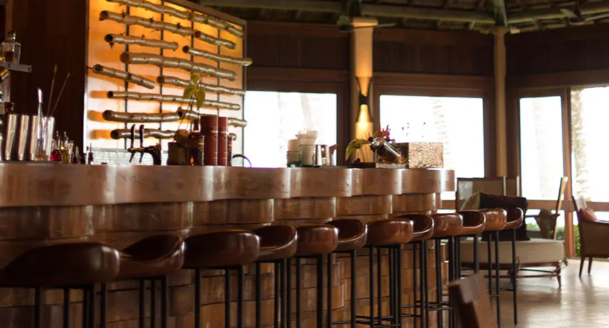 como-decorar-un-bar-de-copas