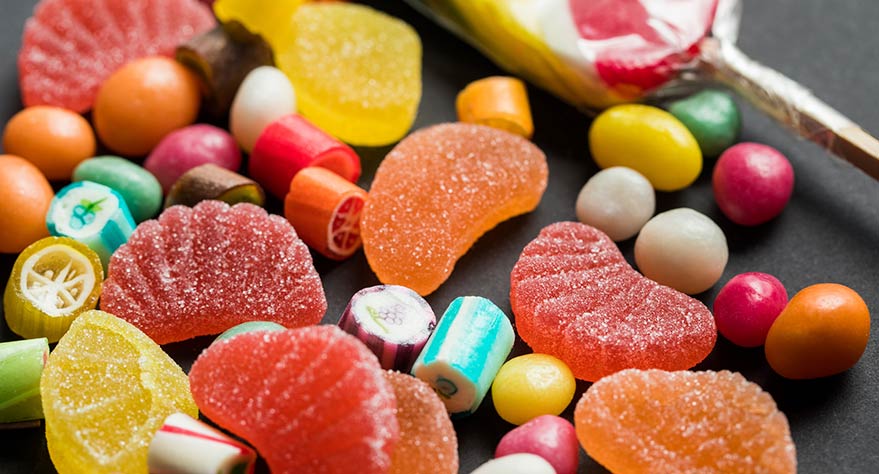 hacer-tarta-de-chuches-sin-palillos-3
