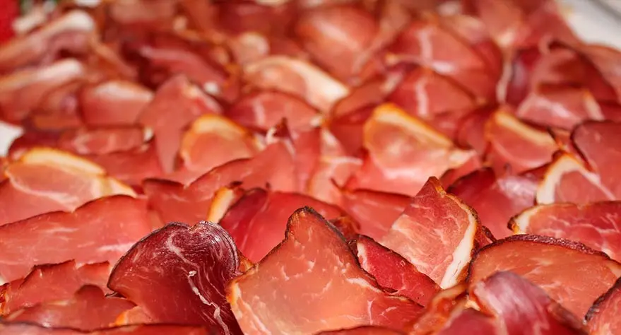 maquina-de-cortar-fiambre-domestica