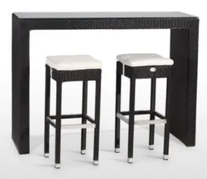 Sillón aluminio y rattan y sintético trenzado 4 hilos  BRETAÑA