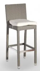 Sillón aluminio y rattan y sintético trenzado 4 hilos  BRETAÑA