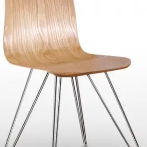 Silla con carcasa en contrachapado de fresno TALLIN