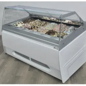 Vitrina Expositora Refrigerada Profesional para Heladerías Panelada o Base con Cristal Recto Línea POP DIFRIHO